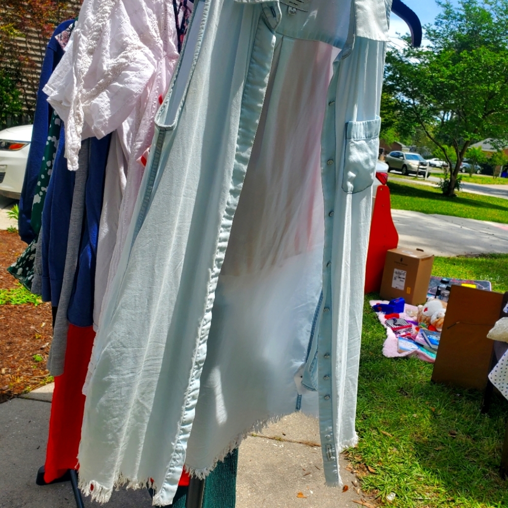 Button up sleeveless shirt dress